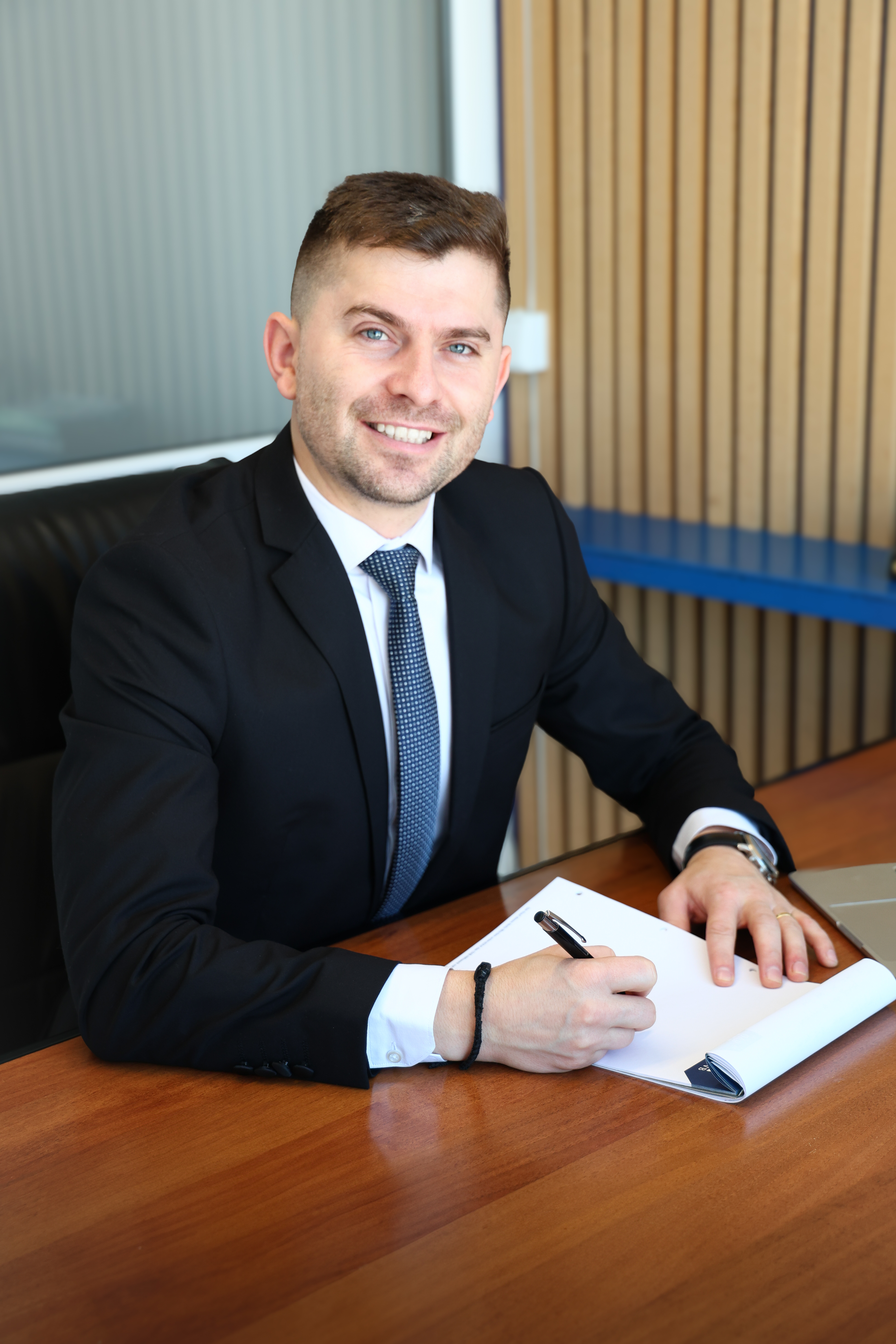 Consultant financiar